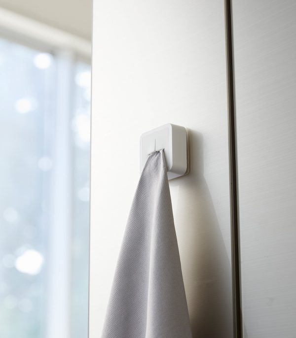 Traceless Adhesive Kitchen Towel Holder - Image 7