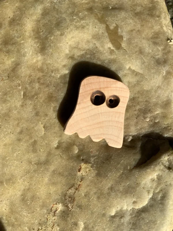 Halloween Wooden Buttons Pack of 6 – Ghosts & Aliens – Handcrafted - Image 4